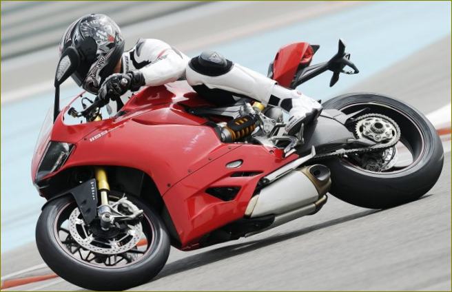 Ducati 1199 Panigale Superbike