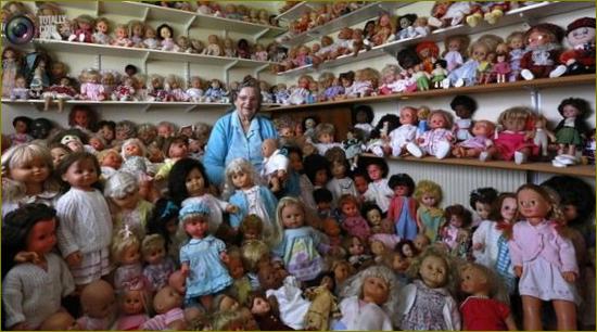 Сред запалените колекционери на кукли са деца