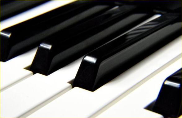 Синтезаторна клавиатура | MusicMarket Blog