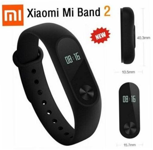 Умна гривна Xiaomi Mi Band 2 - характеристики: водоустойчива, ръце с подсветка