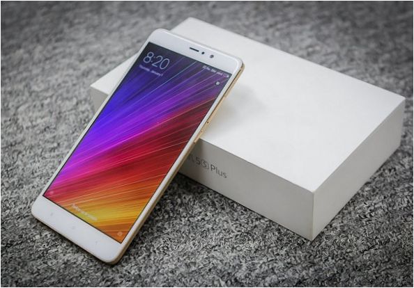 Екран на Xiaomi Mi 5 S