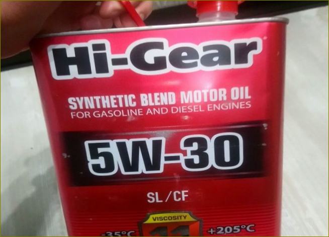 5W30 Синтетична смес за двигатели Hi-Gear