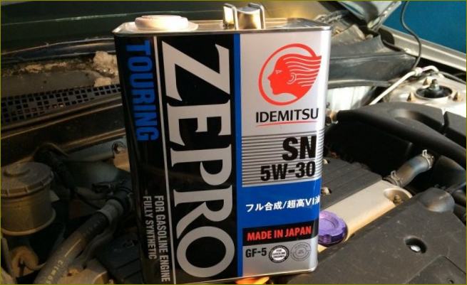 Двигателно масло Idemitsu Zepro Touring 5W30